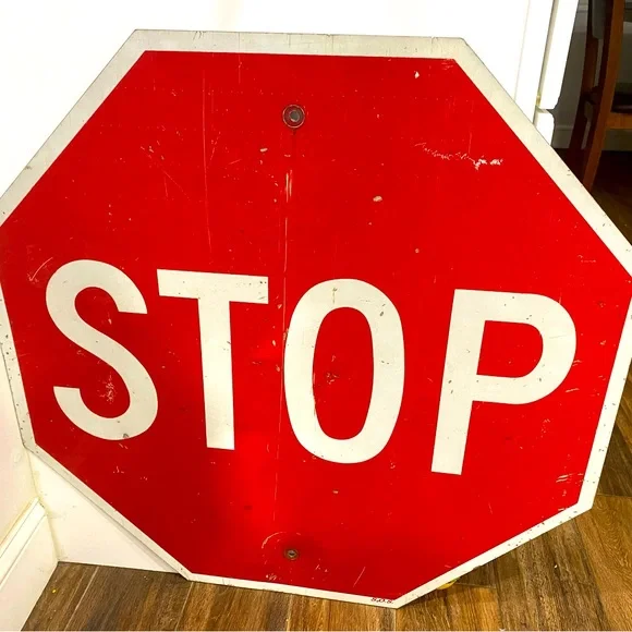 🛑 stop sign - Picture 1 of 12